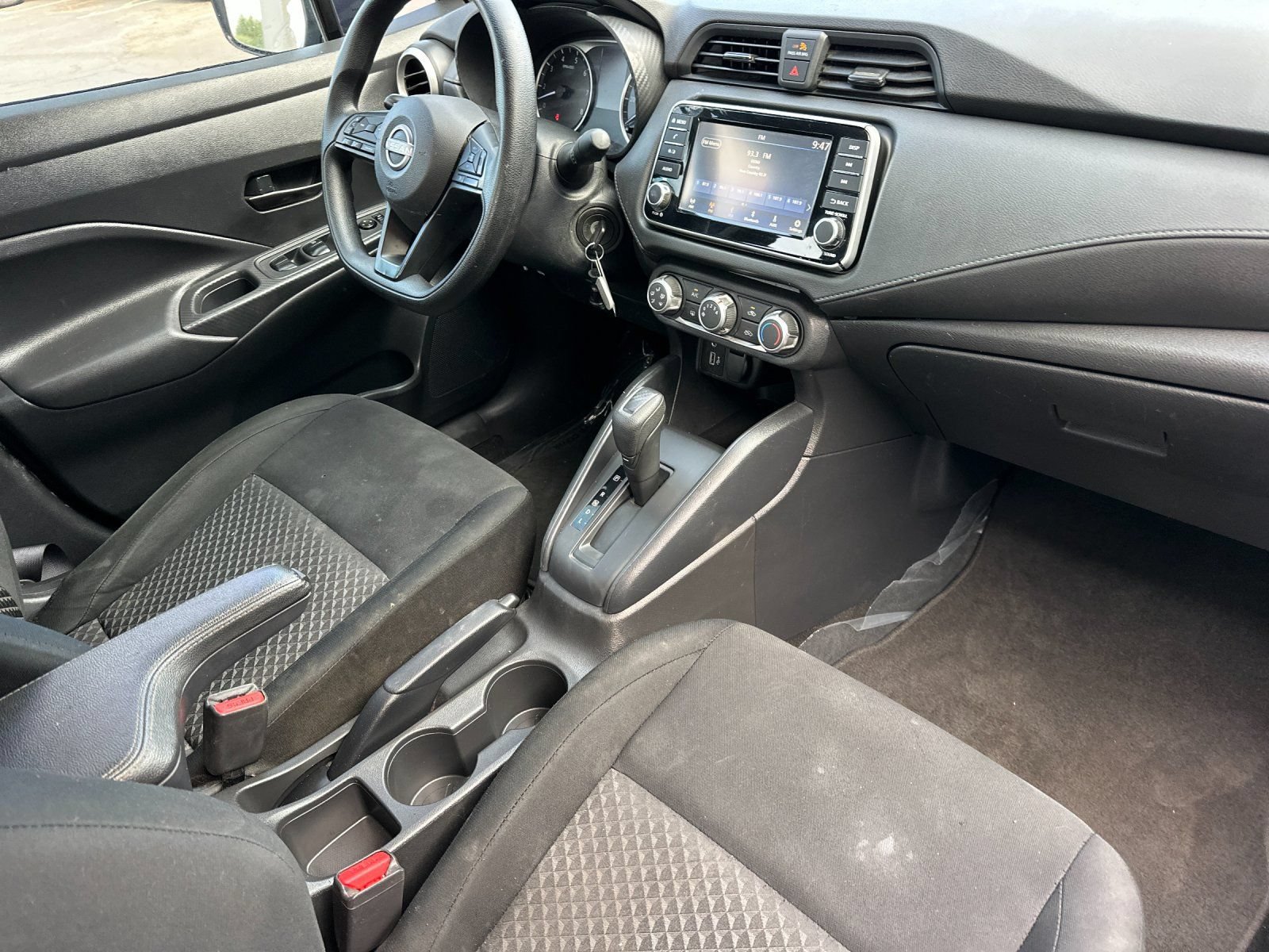 Used 2024 Nissan Versa S w/ Trunk Package FWD image 15