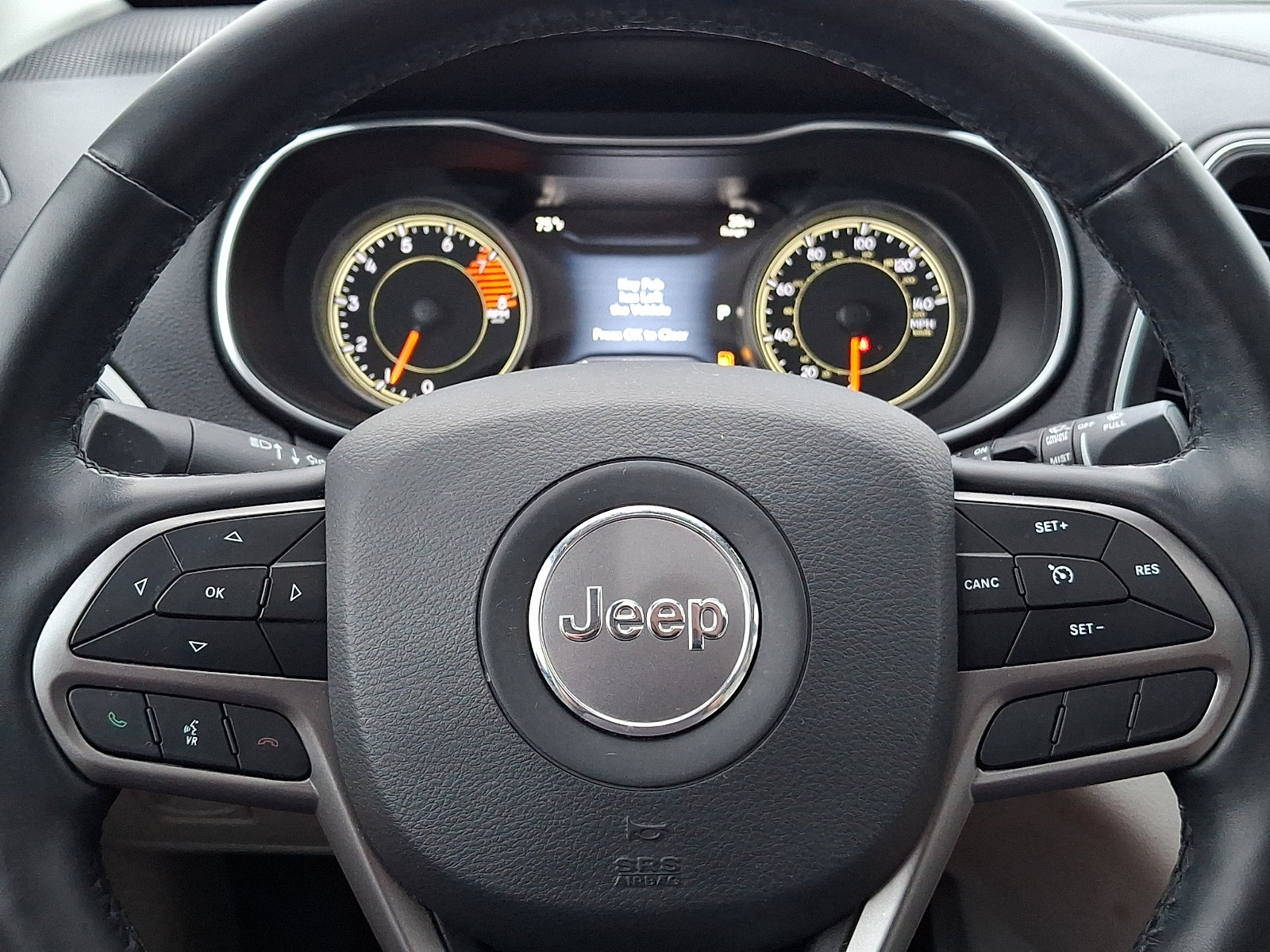 Used 2021 Jeep Cherokee Latitude Lux w/ Sun & Sound Group AWD/4WD image 20