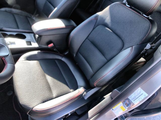 Used 2023 Ford Escape ST-Line Elite image 11