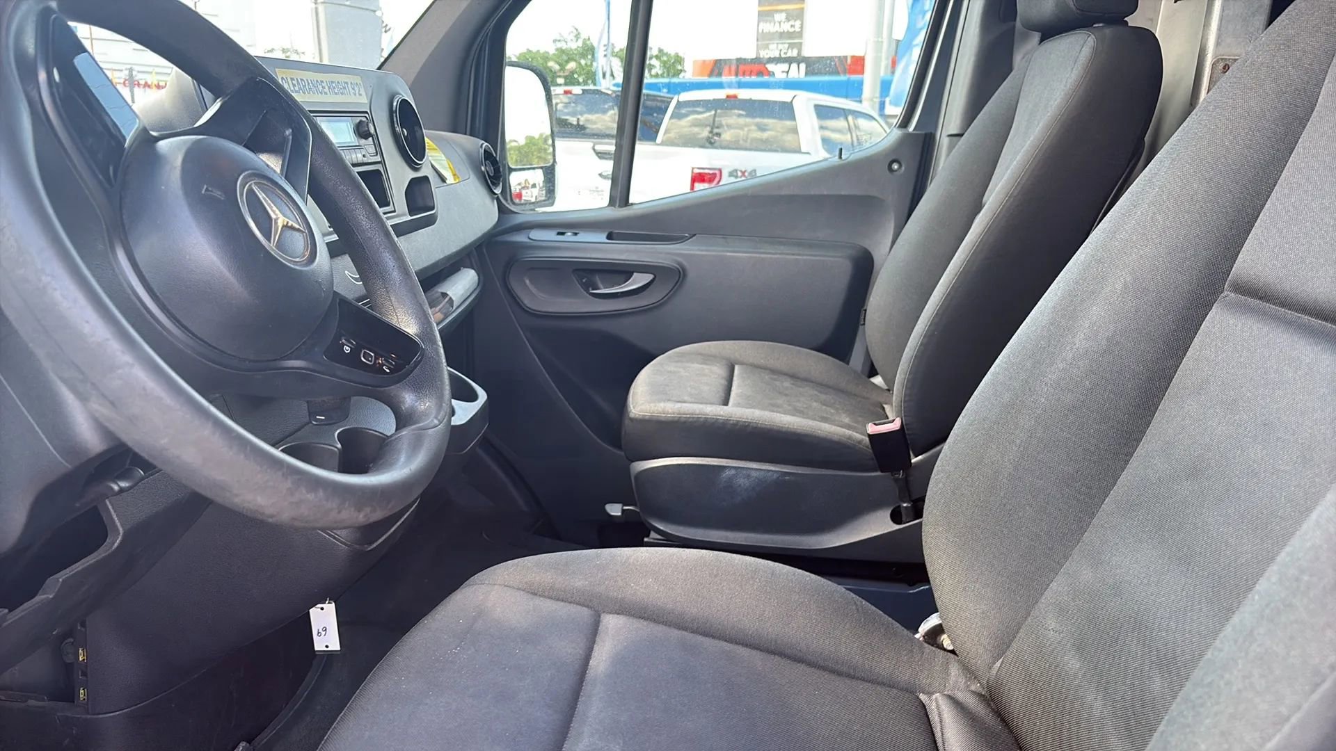 Used 2019 Mercedes-Benz Sprinter 170 image 9
