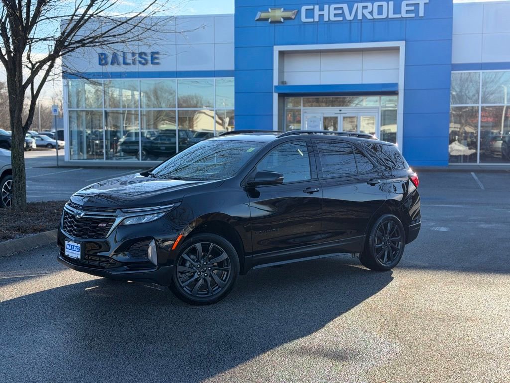 Used 2023 Chevrolet Equinox RS w/ RS Leather Package image 9