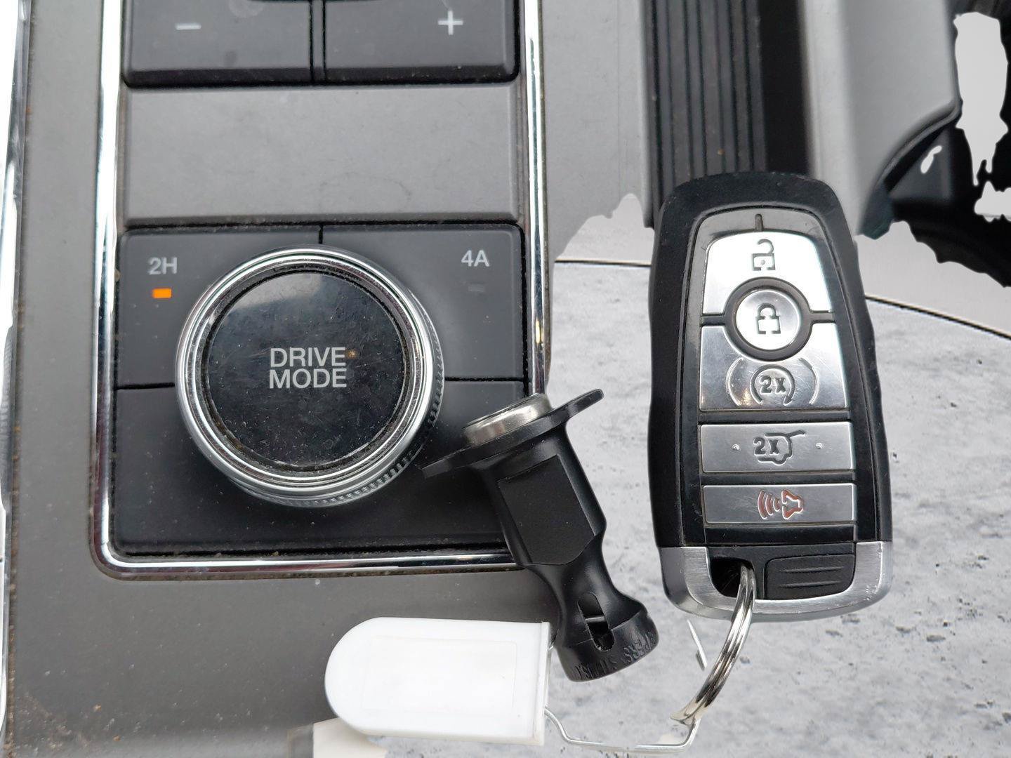 Used 2021 Ford Expedition Max XLT AWD/4WD image 38