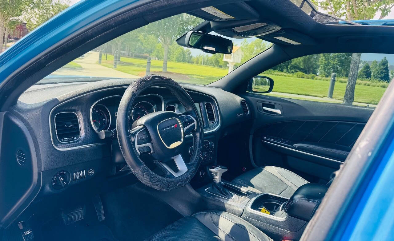 Used 2015 Dodge Charger SXT w/ Plus Group RWD image 16