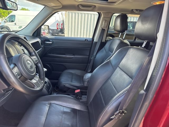Used 2015 Jeep Patriot High Altitude AWD/4WD image 9