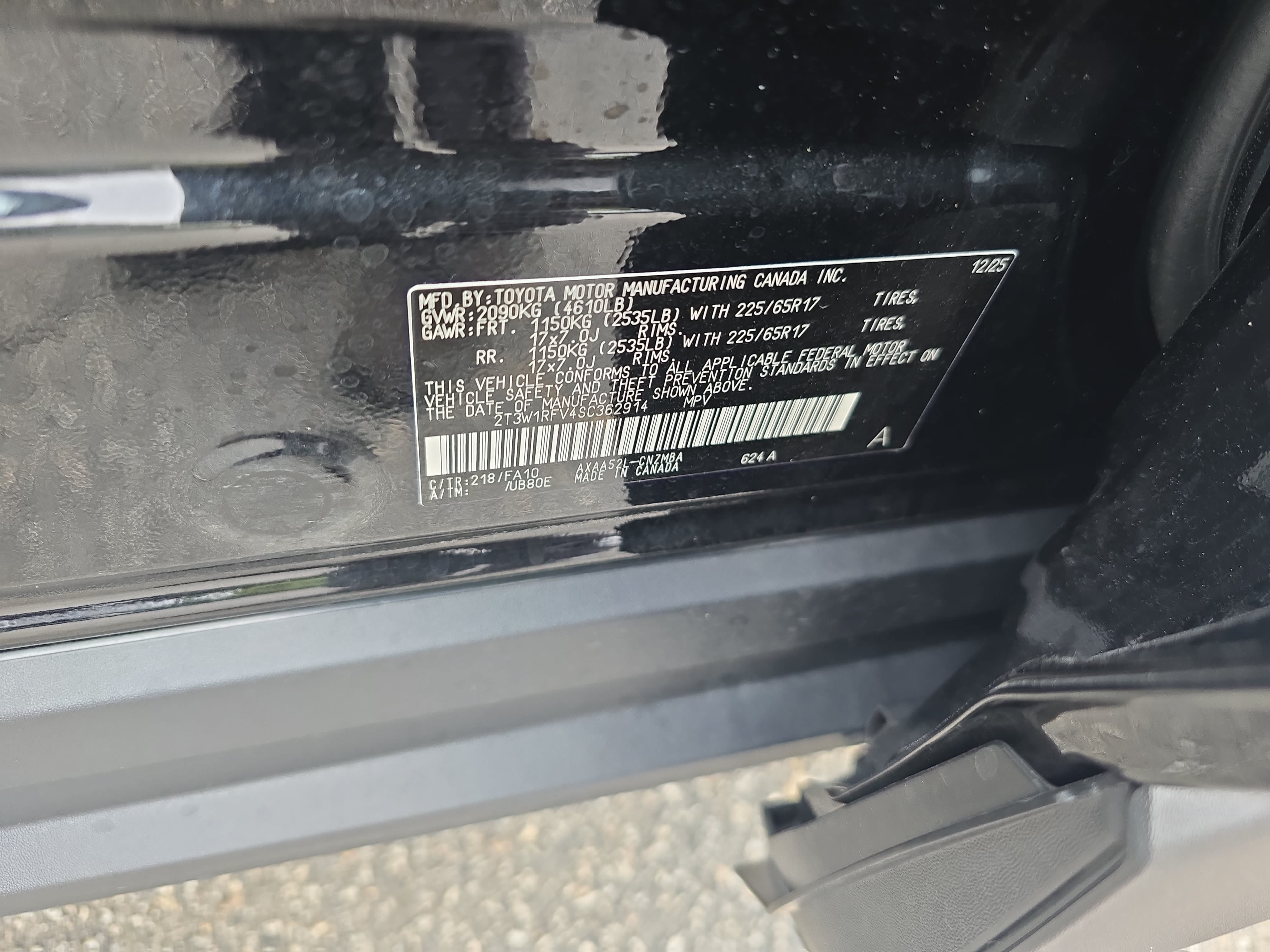 Used 2025 Toyota RAV4 XLE w/ Convenience Package FWD image 36