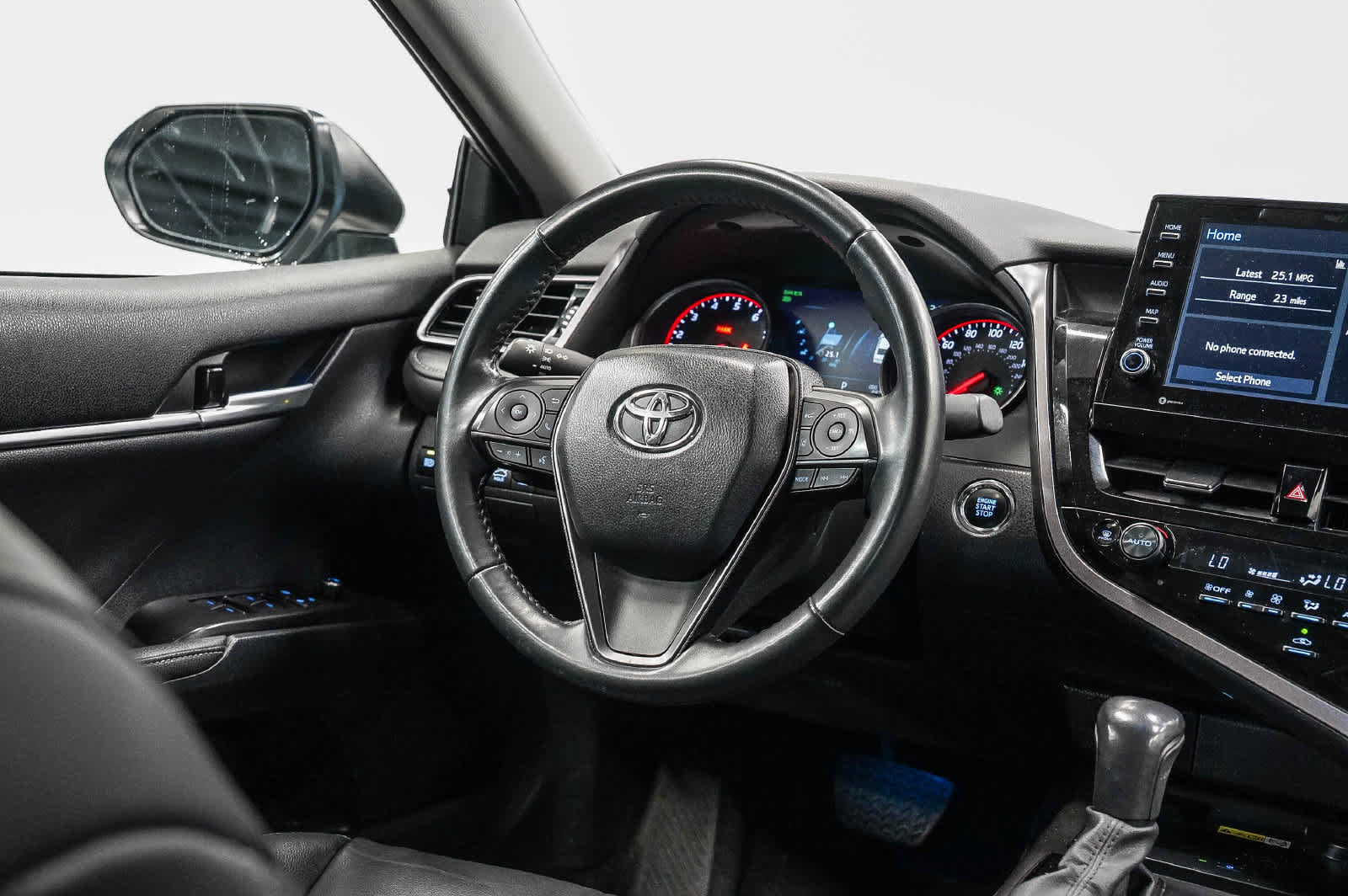 Used 2024 Toyota Camry XSE FWD image 15