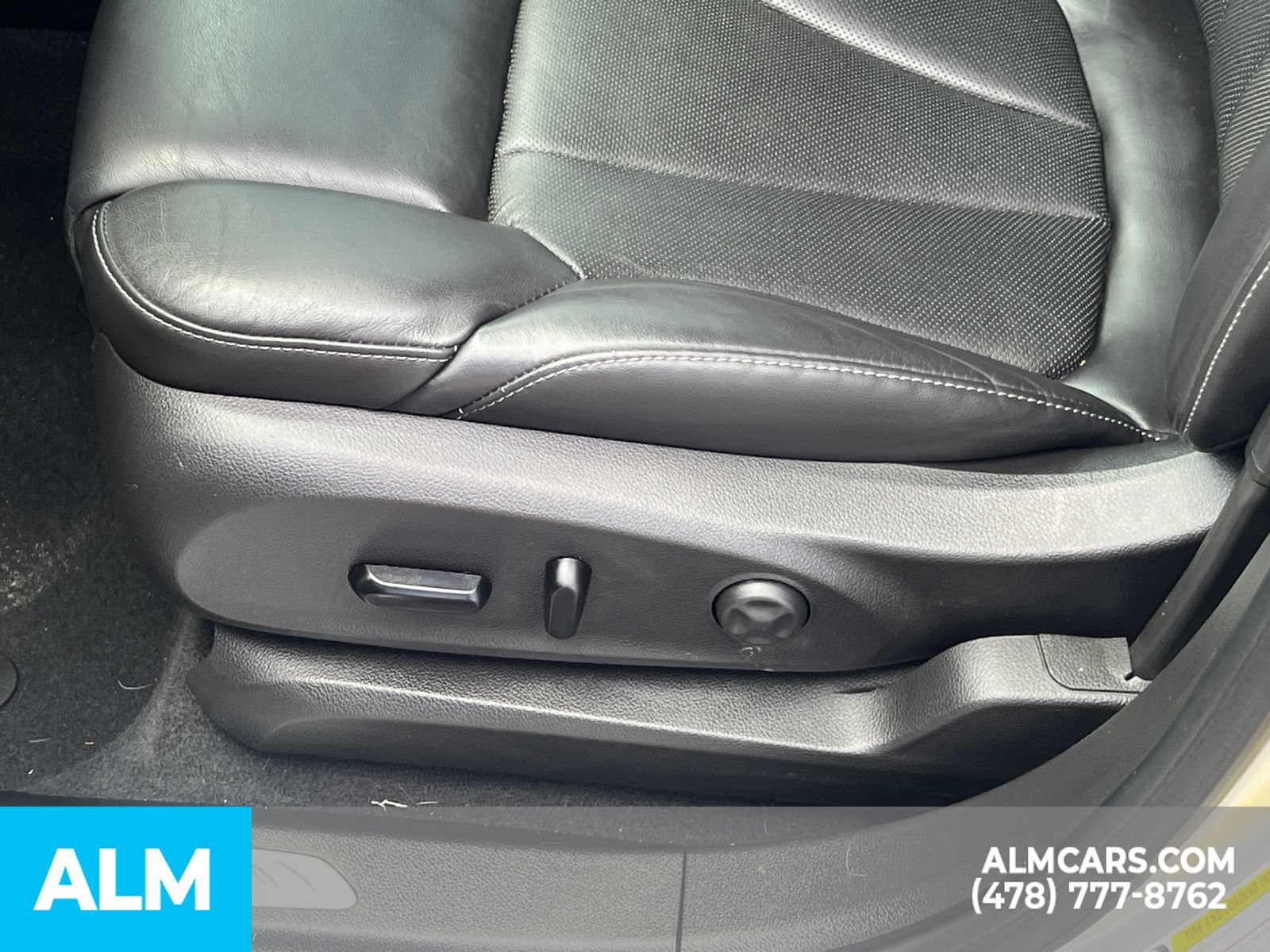 Used 2019 Buick Envision Premium w/ Driver Confidence Package AWD/4WD image 12