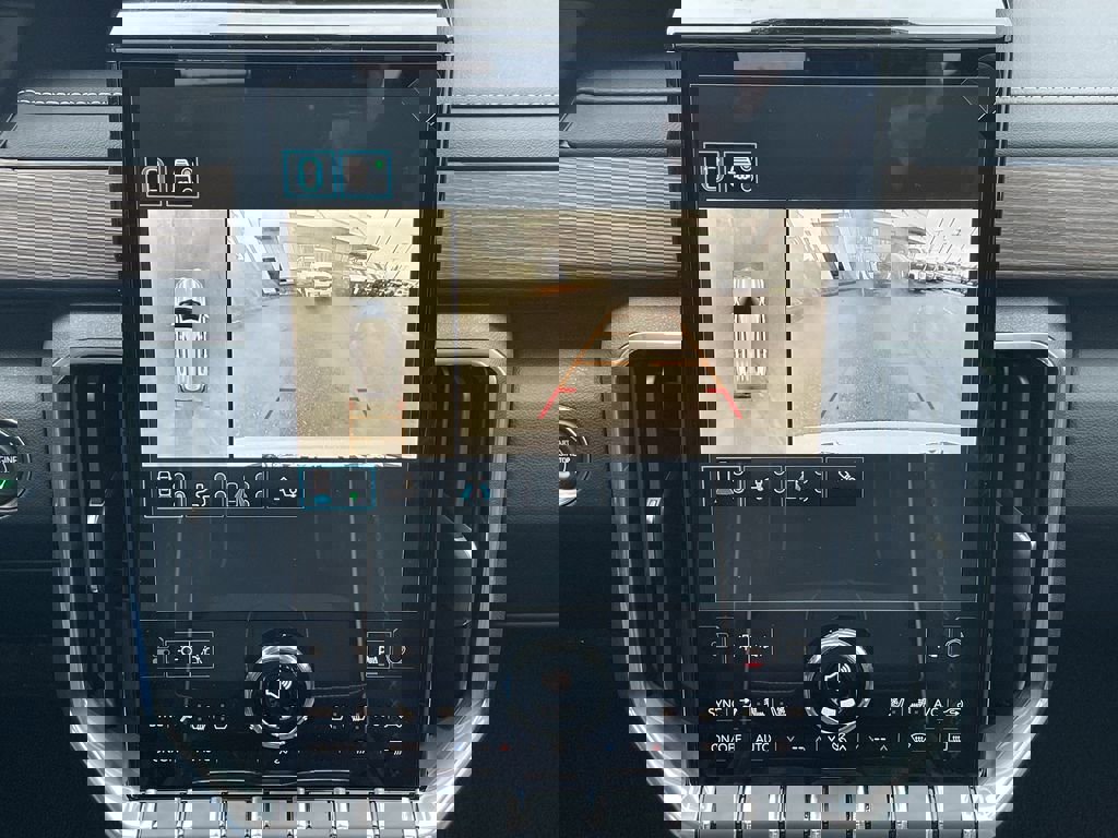 New 2026 GMC Acadia Denali w/ Super Cruise Package image 15