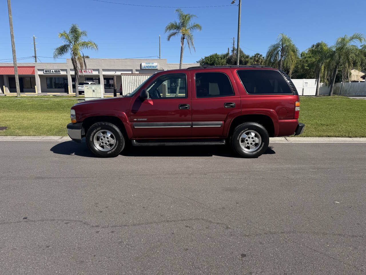 Used 2002 Chevrolet Tahoe LS AWD/4WD image 8