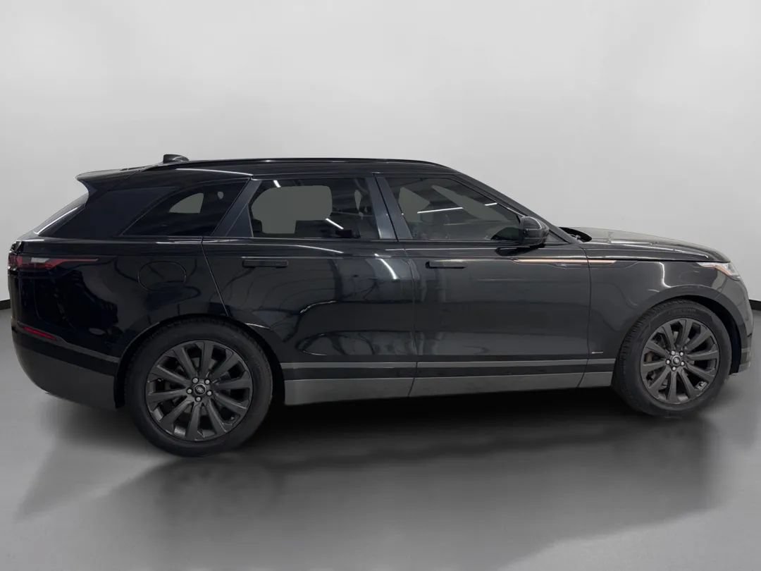 Used 2018 Land Rover Range Rover Velar R-Dynamic SE AWD/4WD image 11