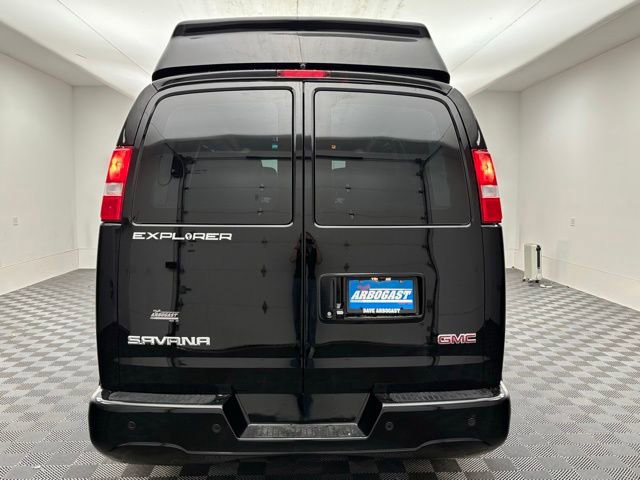 New 2026 GMC Savana 2500 w/ Driver Convenience Package RWD image 9