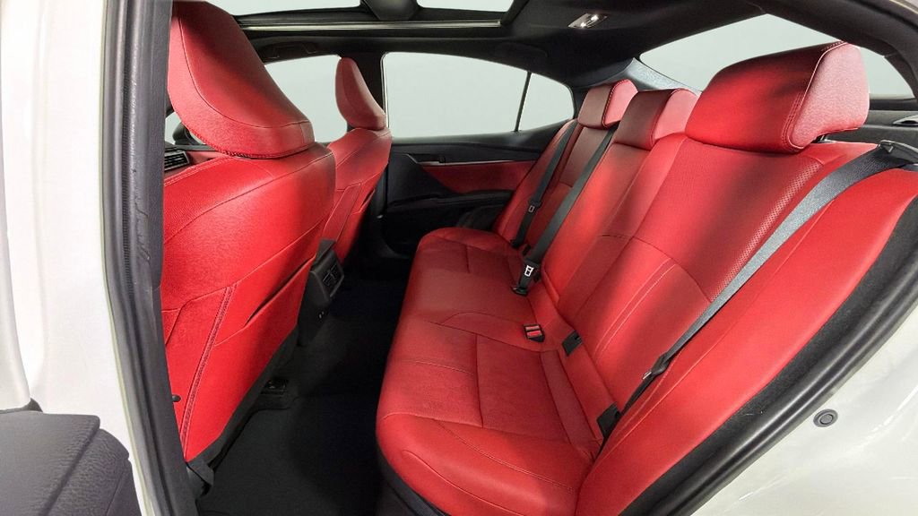 Used 2025 Toyota Camry XSE FWD image 26