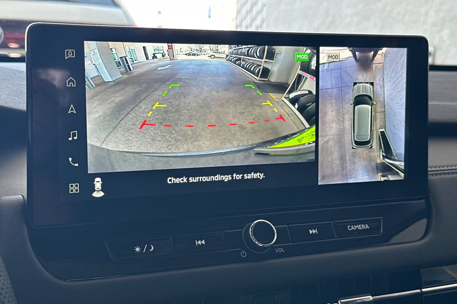 New 2025 Mitsubishi Outlander SEL image 18