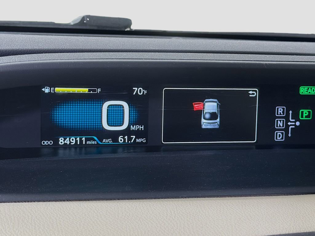 Used 2018 Toyota Prius Three w/ Advanced Technology Package image 15