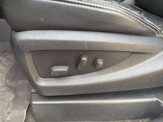 Used 2015 GMC Sierra 3500 Denali w/ Duramax Plus Package image 8