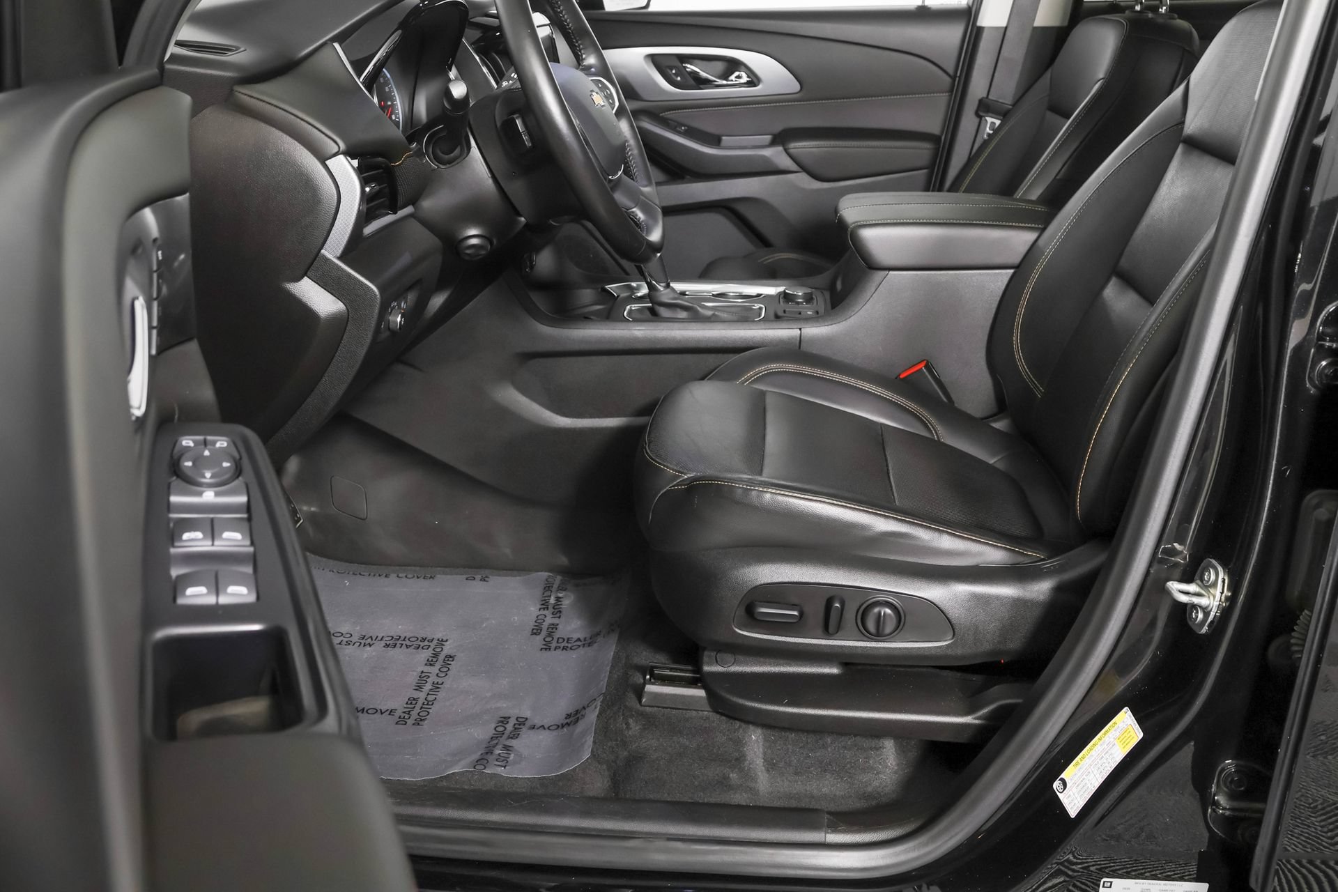 Used 2020 Chevrolet Traverse Premier w/ Redline Edition AWD/4WD image 25