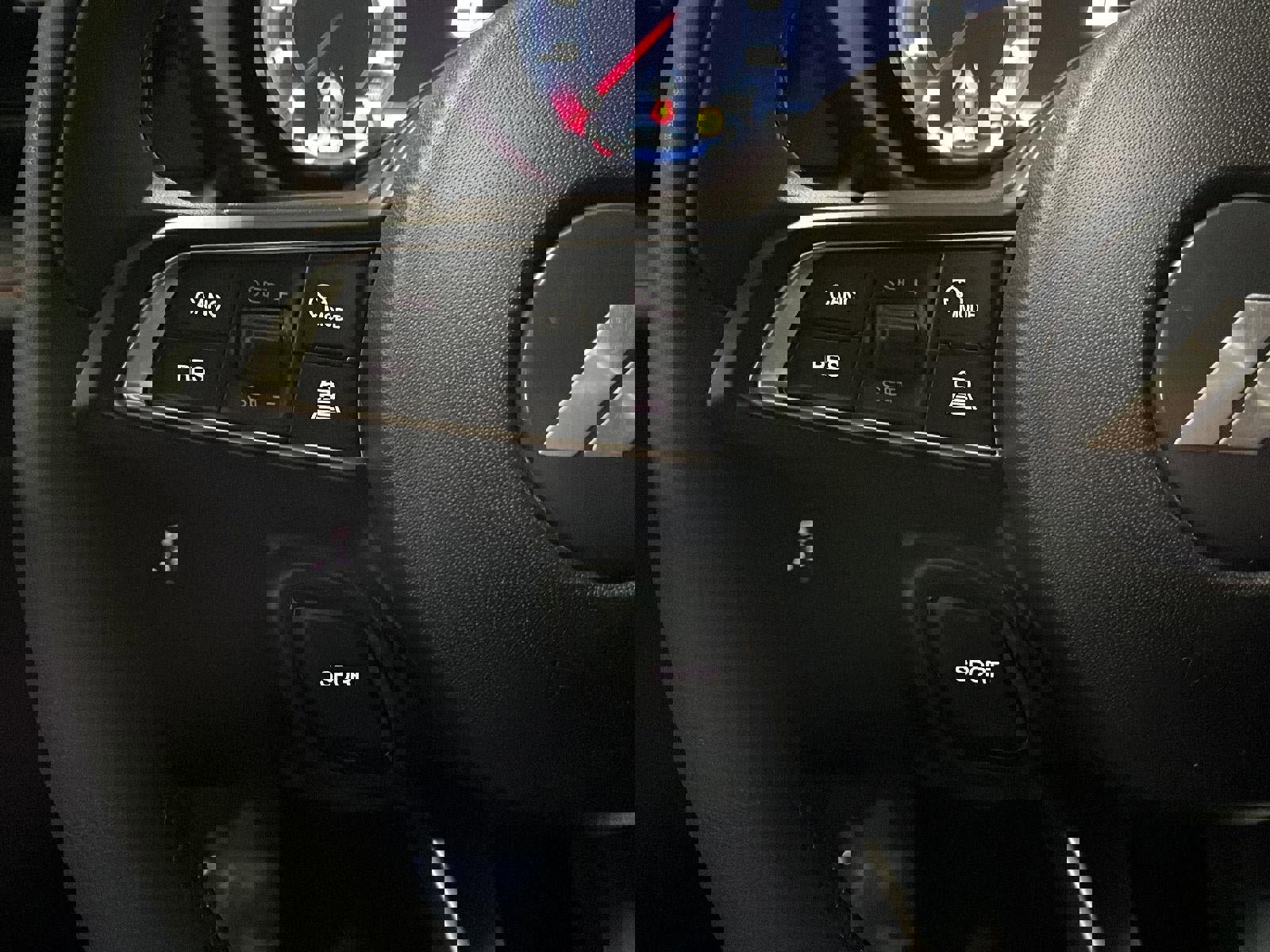 Used 2024 Dodge Hornet GT image 19