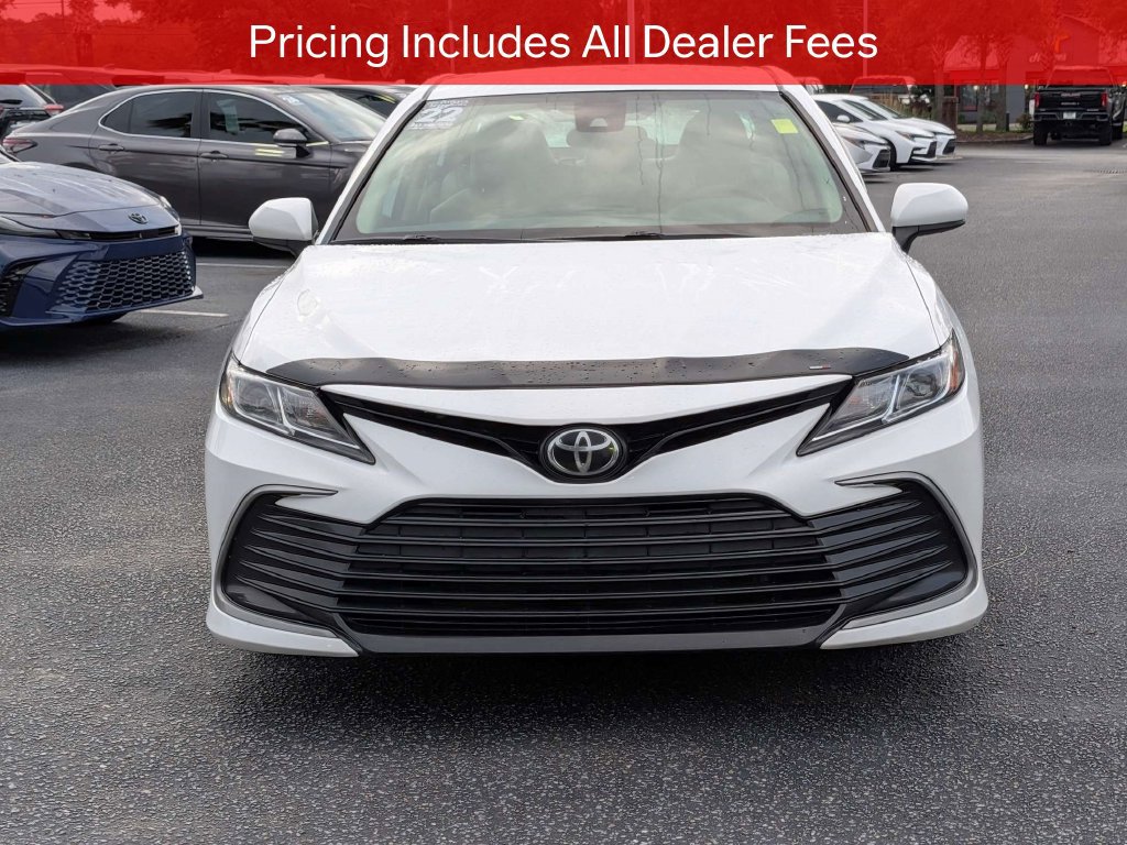 Used 2022 Toyota Camry LE FWD image 10