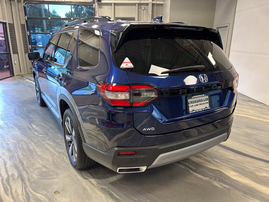 Used 2023 Honda Pilot Touring image 34