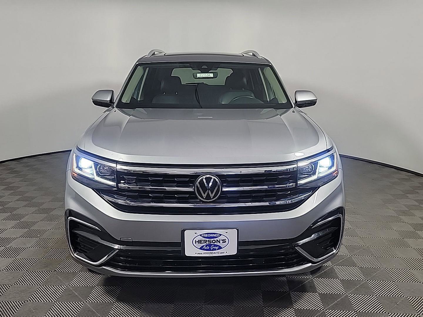 Used 2022 Volkswagen Atlas SEL R-Line image 13