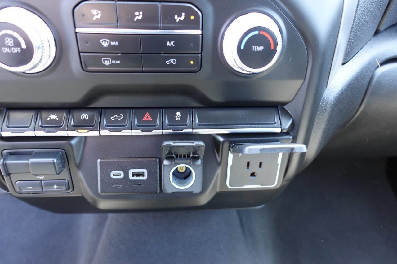 Used 2024 GMC Sierra 1500 Pro w/ Graphite Edition AWD/4WD image 46
