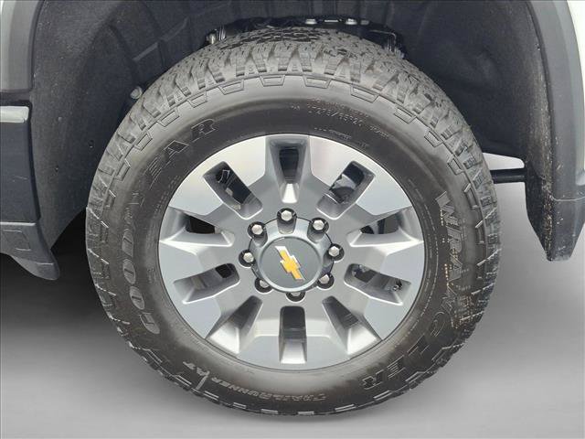 Used 2026 Chevrolet Silverado 2500 Custom w/ Custom Value Package AWD/4WD image 22