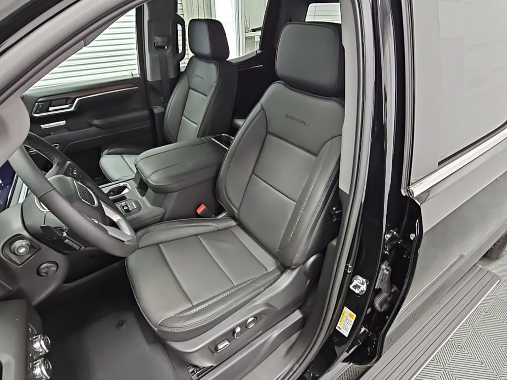 New 2026 GMC Sierra 1500 Denali w/ Denali Reserve Package AWD/4WD image 28