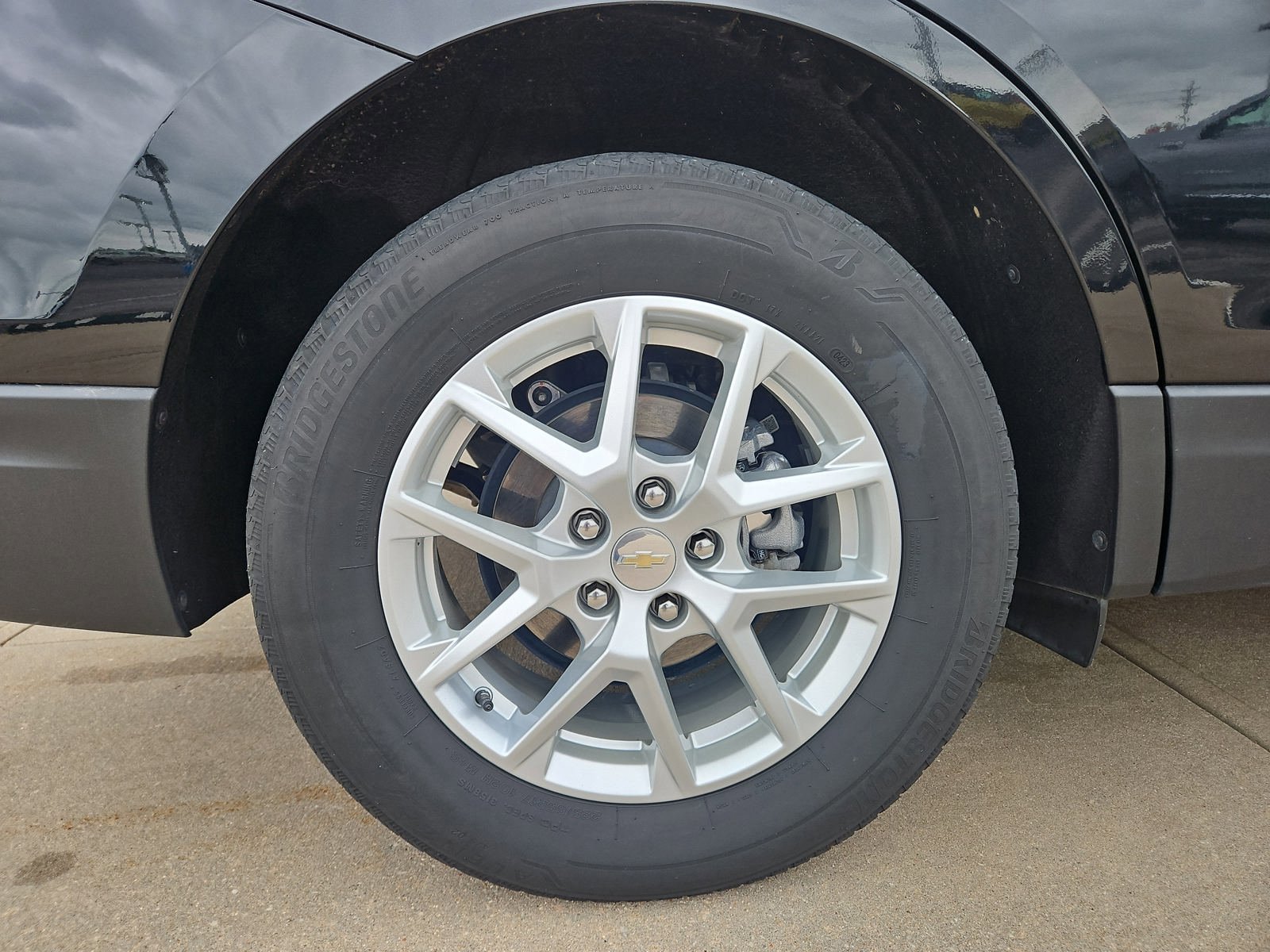 Used 2024 Chevrolet Equinox LT image 5