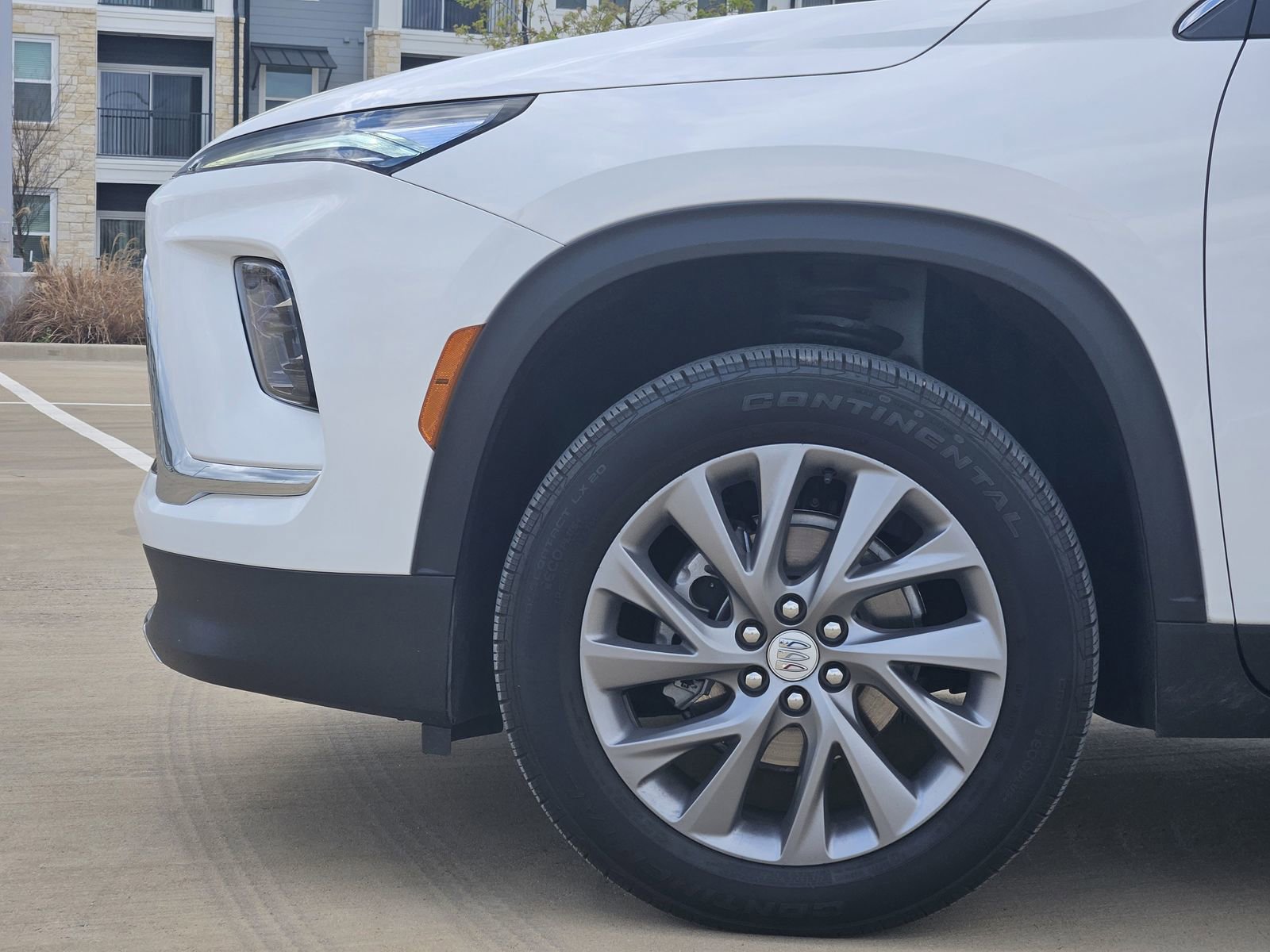 Used 2025 Buick Enclave Preferred image 13