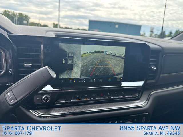 Used 2024 Chevrolet Silverado 2500 ZR2 w/ Technology Package AWD/4WD image 28