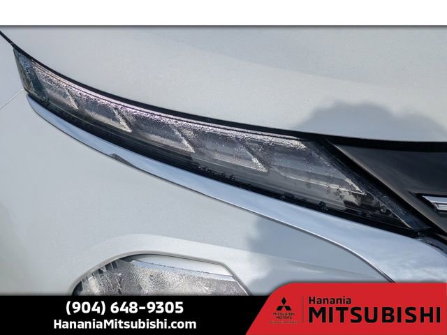 Used 2025 Mitsubishi Outlander ES image 9