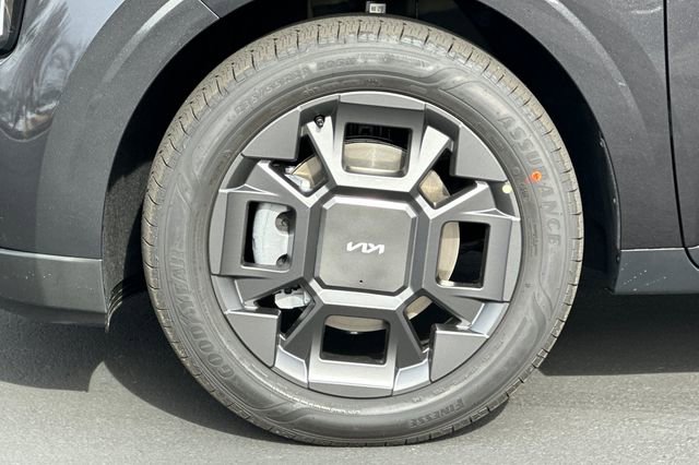 New 2026 Kia Carnival EX image 35