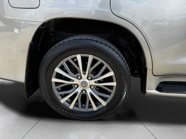Used 2019 Lexus LX 570 4WD w/ Luxury Package image 69