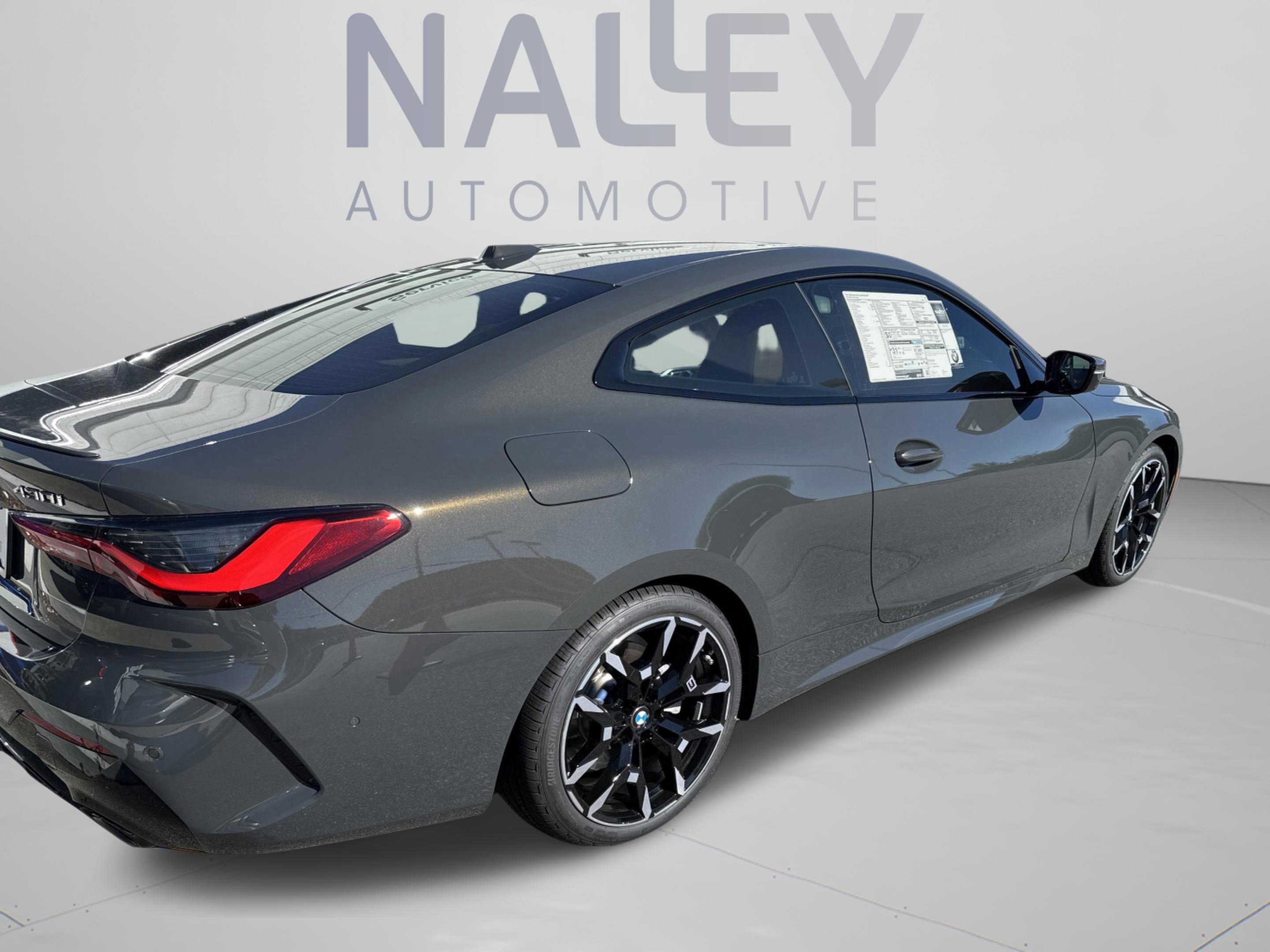 Used 2026 BMW 430i Coupe w/ M Sport Package RWD image 31