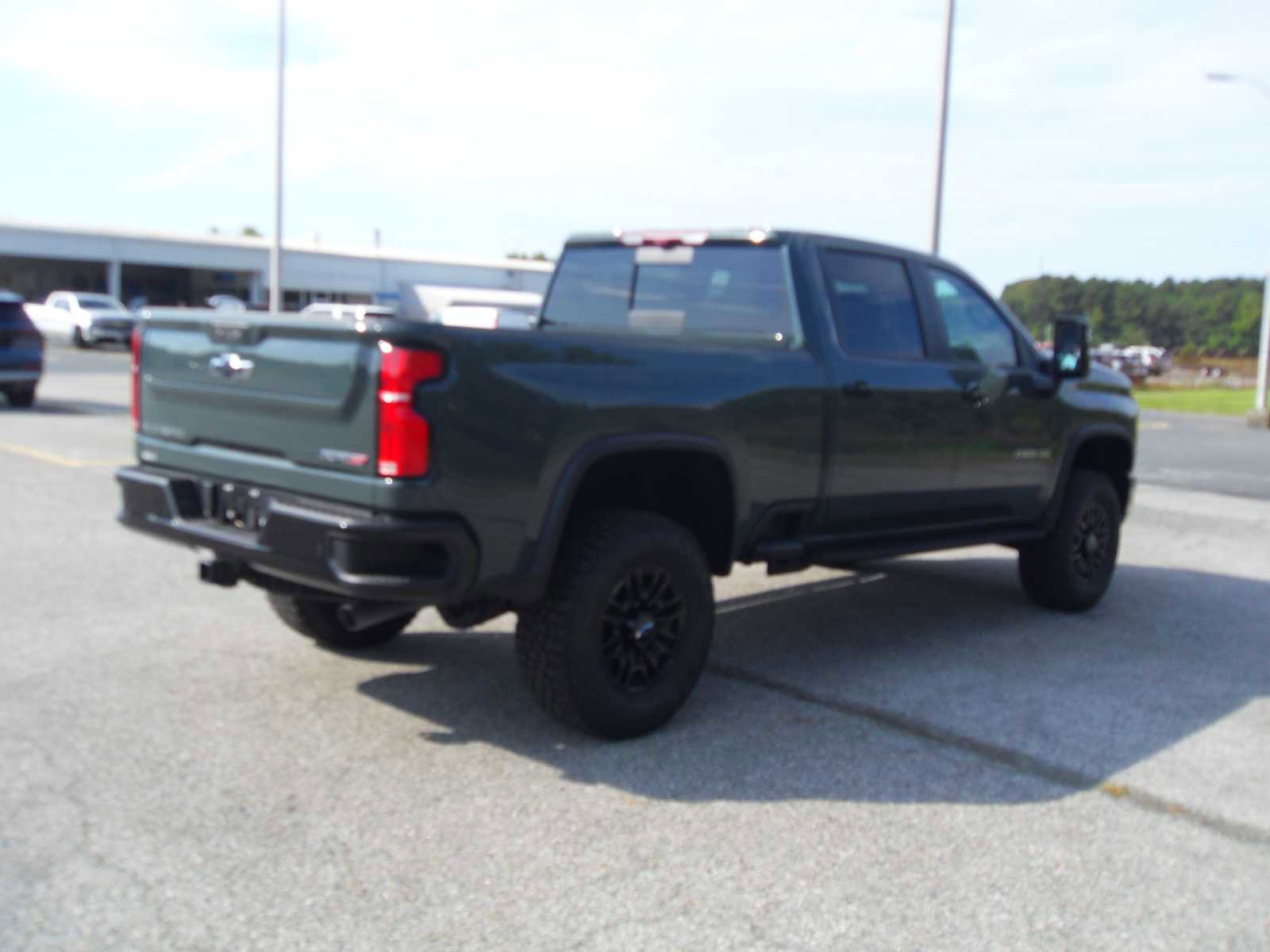 New 2026 Chevrolet Silverado 2500 ZR2 image 5
