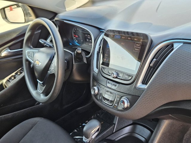 Used 2021 Chevrolet Malibu LS w/ LPO, Convenience Package 1 FWD image 11