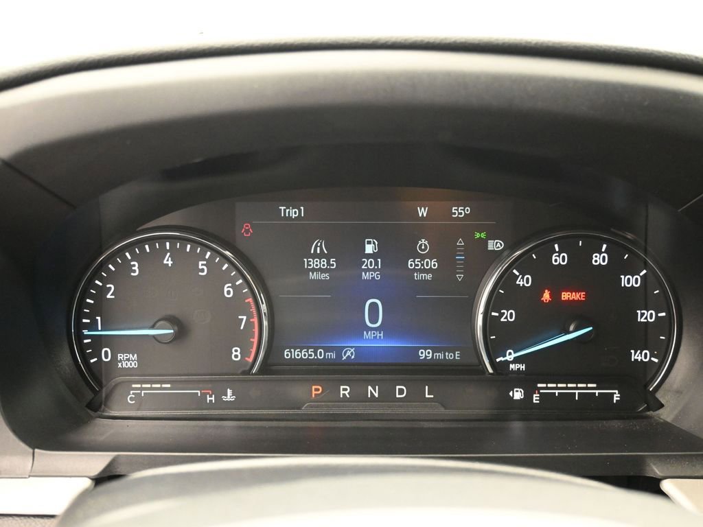 Used 2024 Ford Explorer XLT w/ Equipment Group 202A image 18