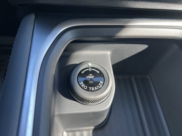 New 2026 Ford Expedition Active RWD image 13