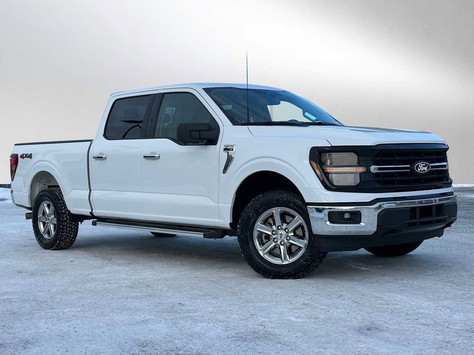 Used 2024 Ford F150 XLT w/ Tow/Haul Package