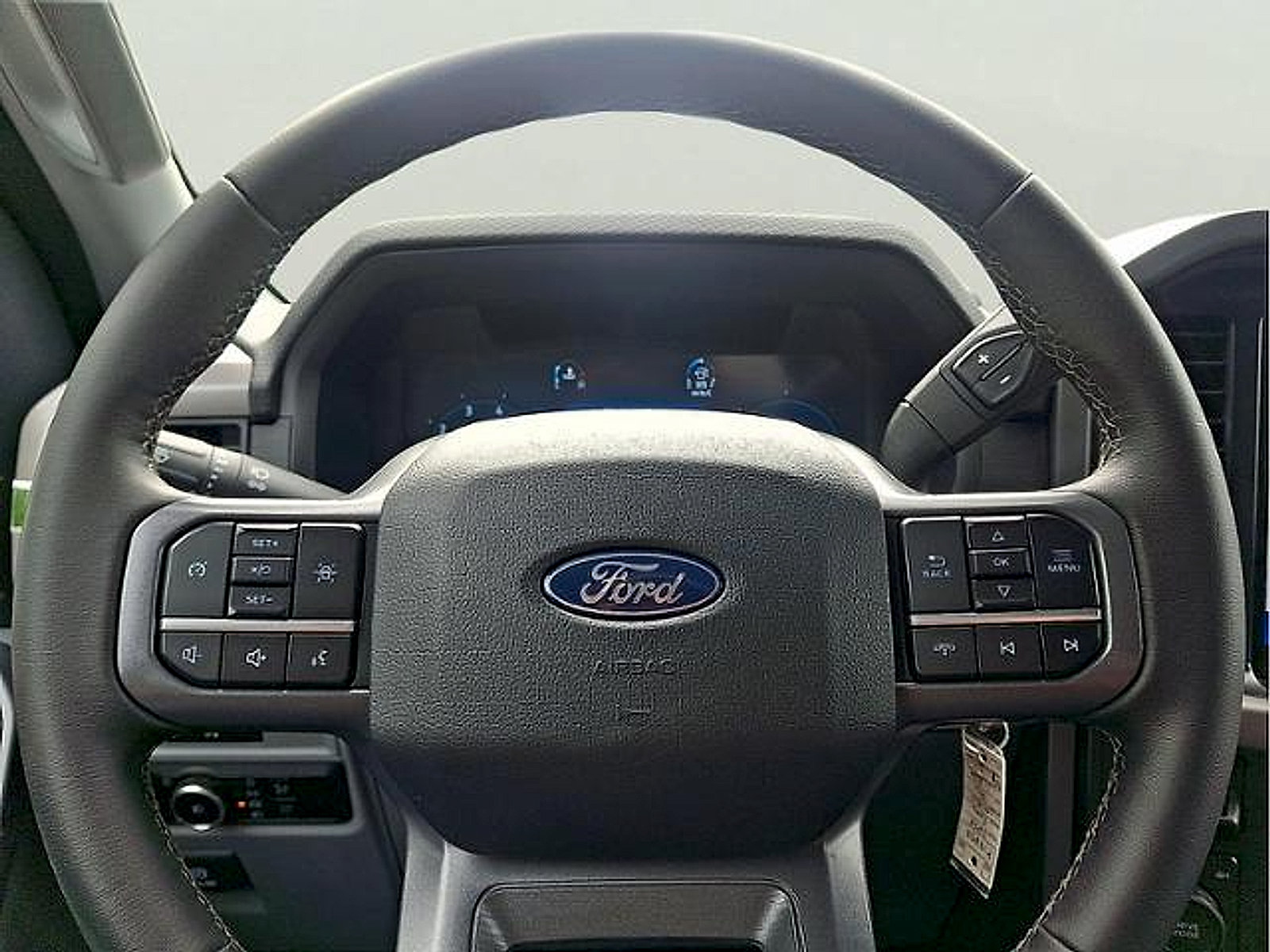 Used 2025 Ford F150 XLT w/ Equipment Group 301A Standard AWD/4WD image 16