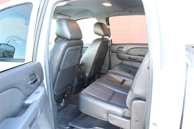 Used 2012 Chevrolet Silverado 2500 LTZ w/ LTZ Plus Package image 20