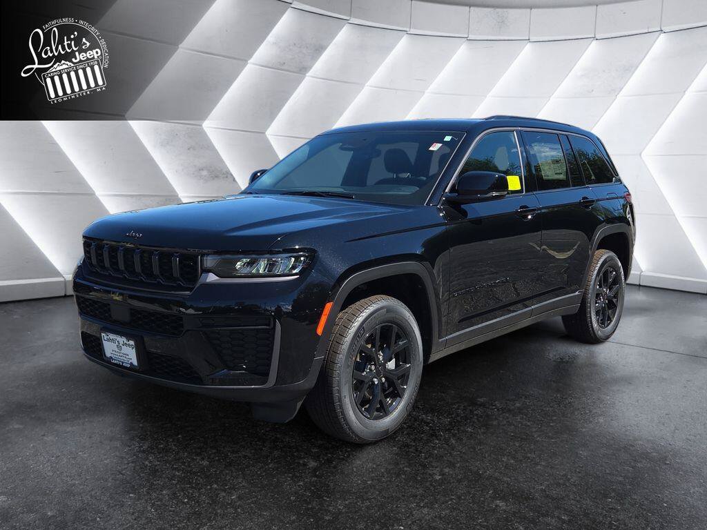 New 2026 Jeep Grand Cherokee Altitude AWD/4WD image 1