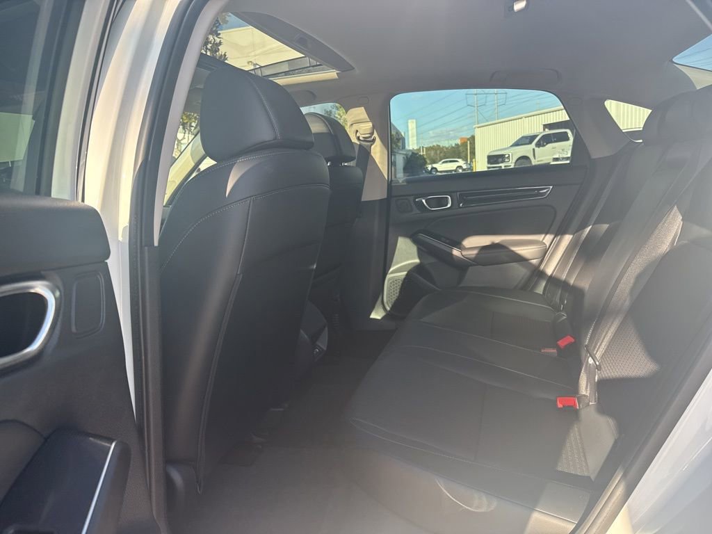 Used 2022 Honda Civic Touring image 7