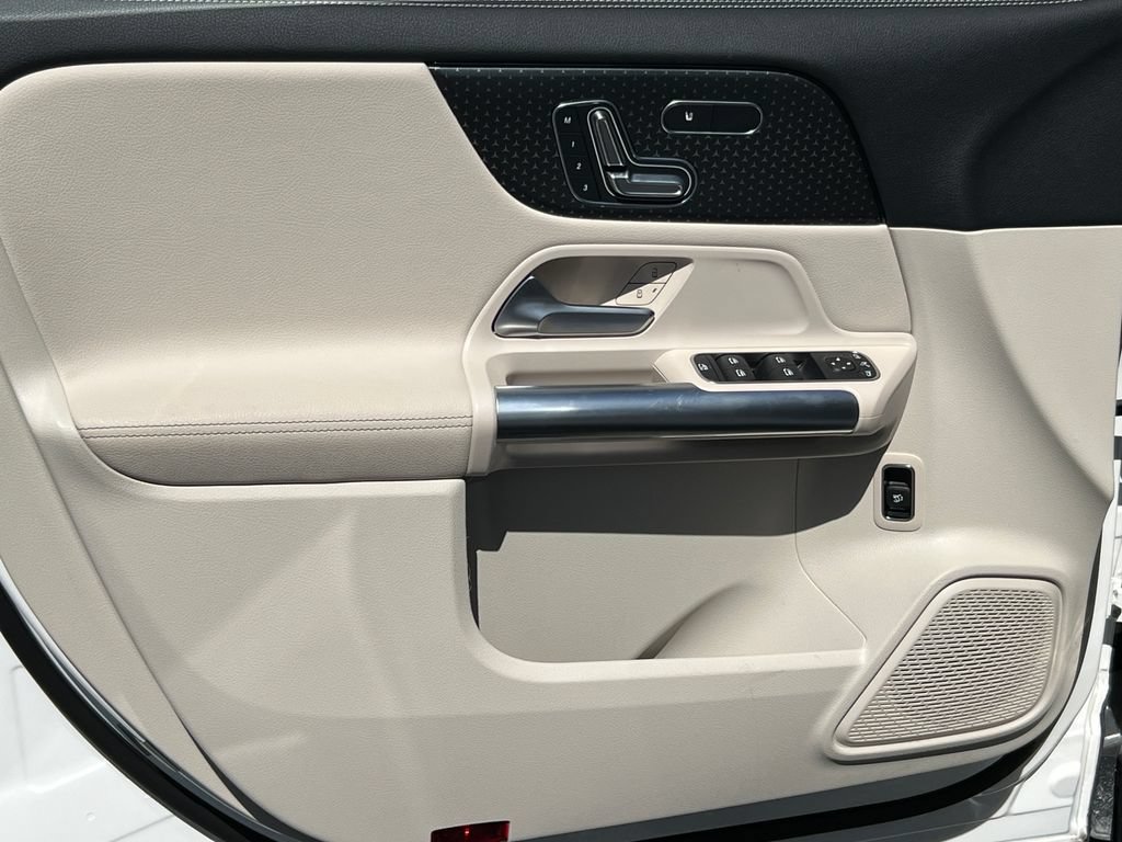 New 2026 Mercedes-Benz GLA 250 4MATIC image 12