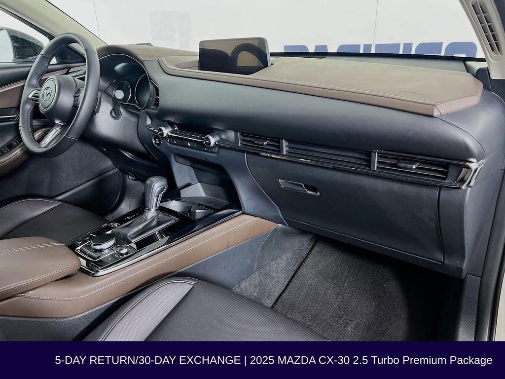 Used 2025 MAZDA CX-30 2.5 Turbo w/ Premium Package image 35