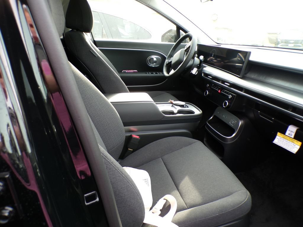 New 2026 Hyundai Ioniq 9 SE AWD/4WD image 23