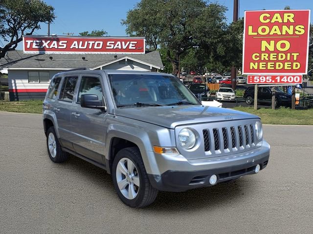 Used 2016 Jeep Patriot Latitude FWD image 1