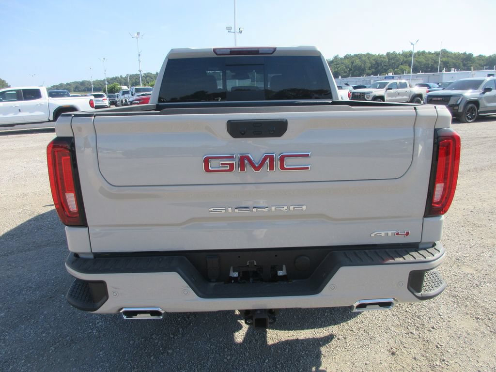 New 2026 GMC Sierra 1500 AT4 w/ AT4 Premium Package AWD/4WD image 7