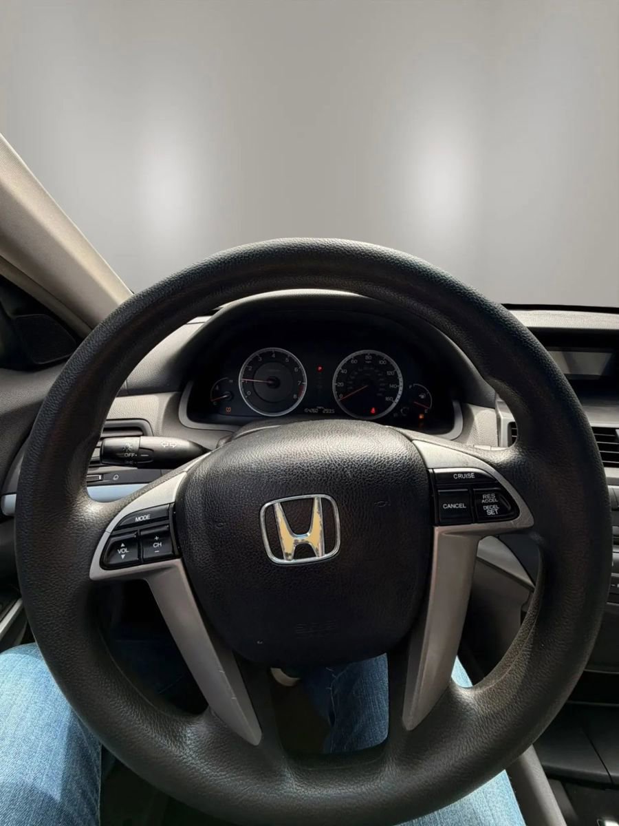 Used 2009 Honda Accord EX image 8