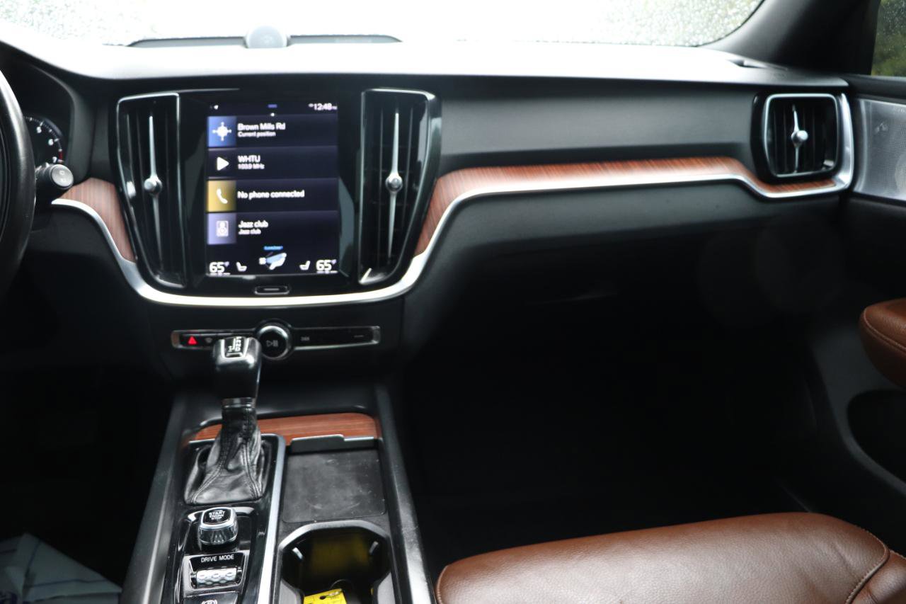 Used 2021 Volvo V60 T5 Cross Country w/ Advanced Package AWD/4WD image 20
